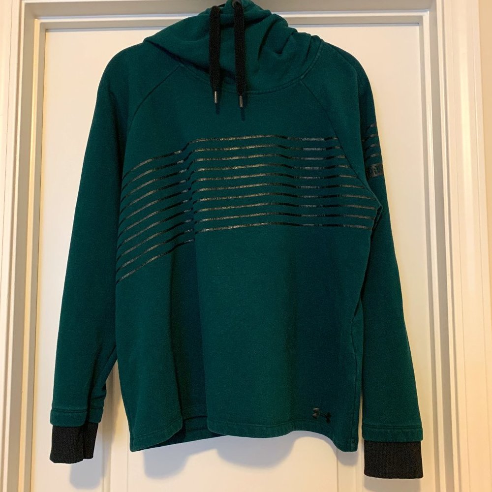Gently Worn Under Armour Threadborne Fleece Funnel/Cowl Neck Hoodie